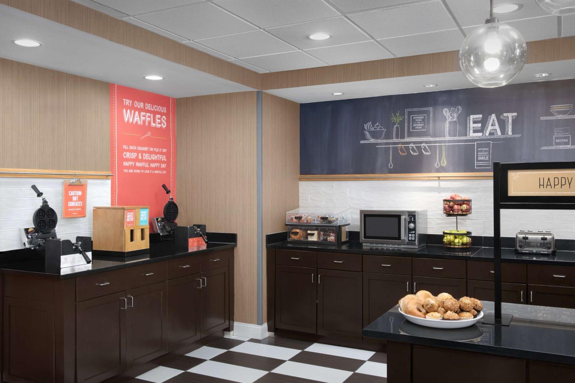 Hampton Inn Стейтсборо Екстер'єр фото