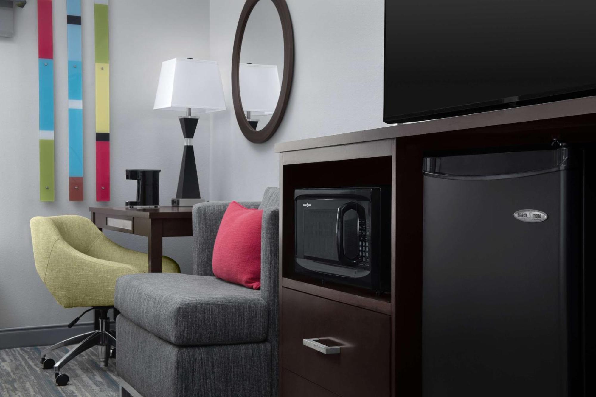 Hampton Inn Стейтсборо Екстер'єр фото