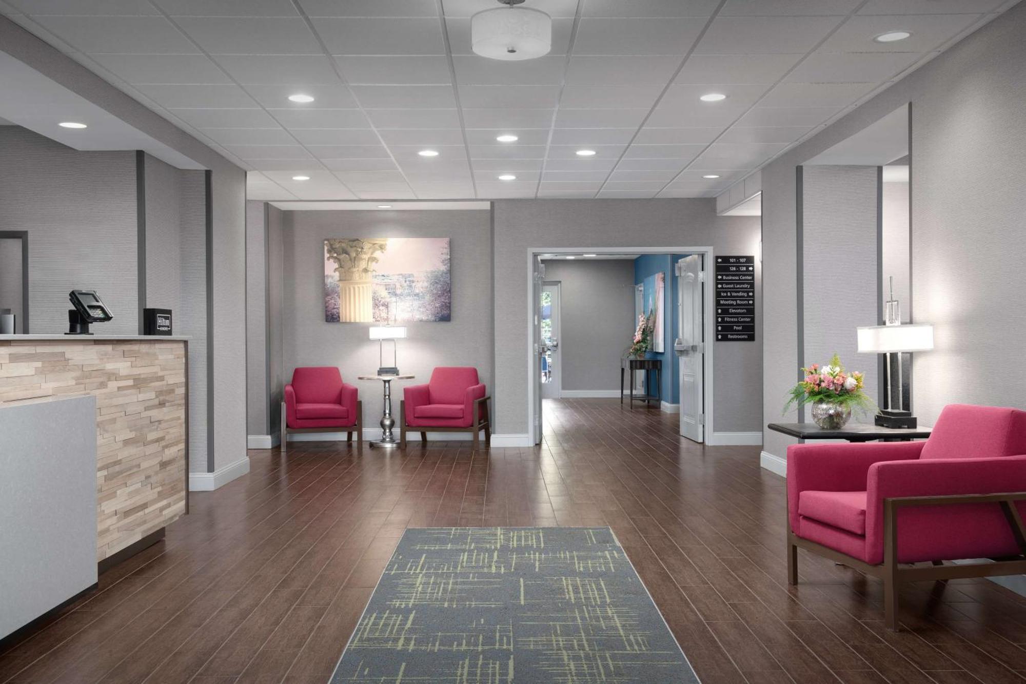 Hampton Inn Стейтсборо Екстер'єр фото